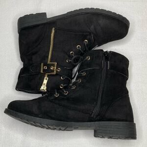 Wild Diva Lounge Black Suede Ankle Boots Size 9